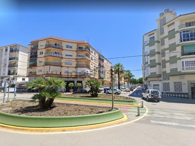 Local Comercial en alquiler en Vélez-málaga, Real Bajo