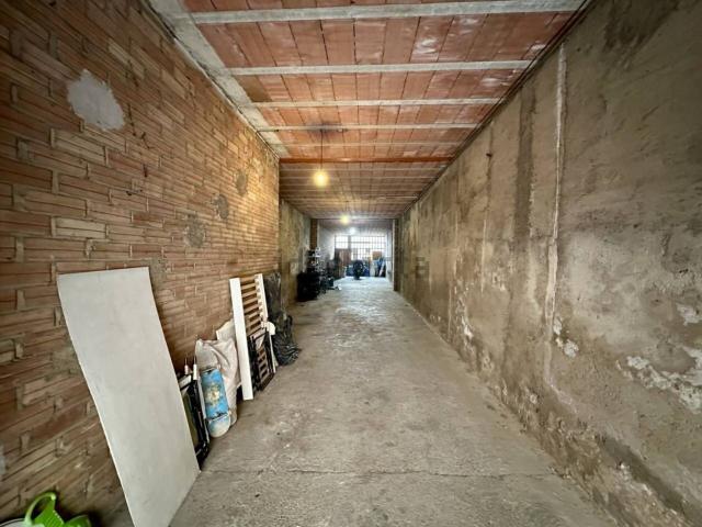 Local Comercial en venta en Barri dels Caputxins, Osona