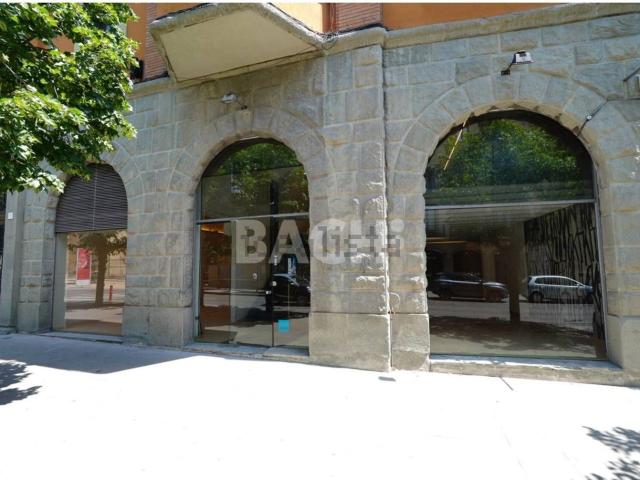 Local Comercial en alquiler en Osona, Catalunya