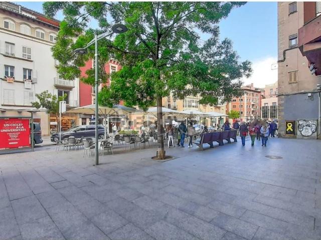 Local Comercial en alquiler en Vic, Barcelona