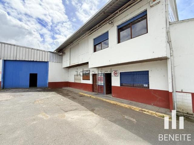 Nave en venta en Bembrive, Vigo