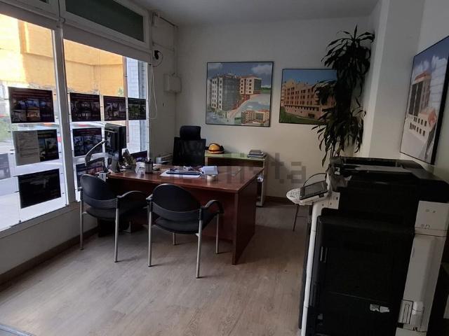 Local Comercial en alquiler en Teis, Vigo