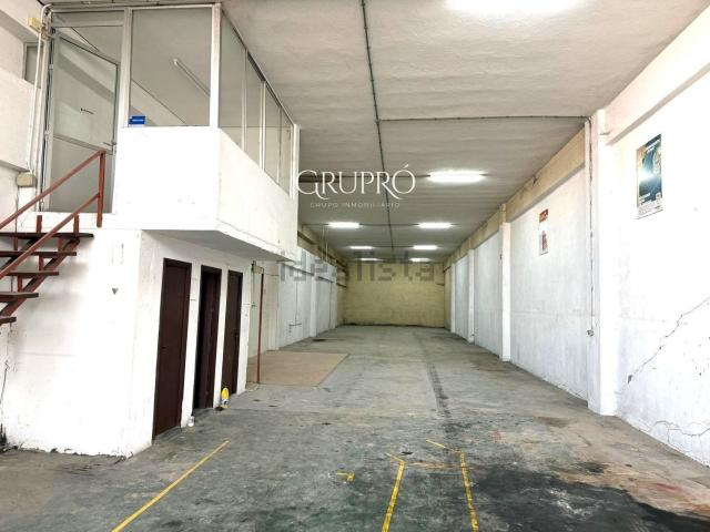 Nave en alquiler en Lavadores, Vigo