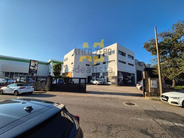 Nave en venta en Vigo, A Ponte