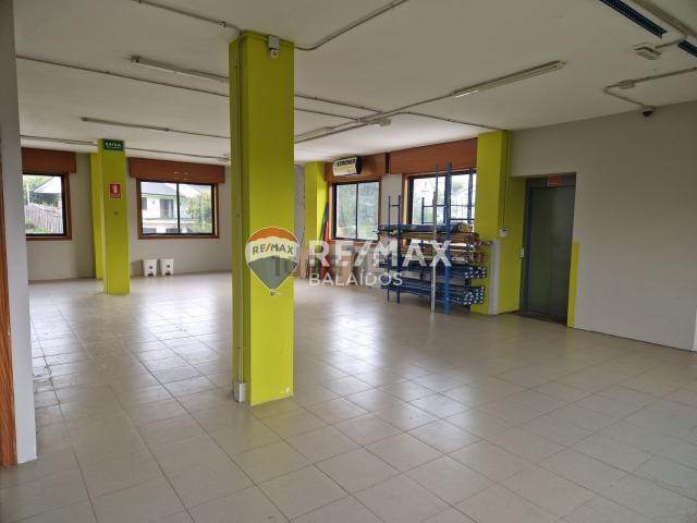 Local Comercial en venta en Maceiriña, Vigo