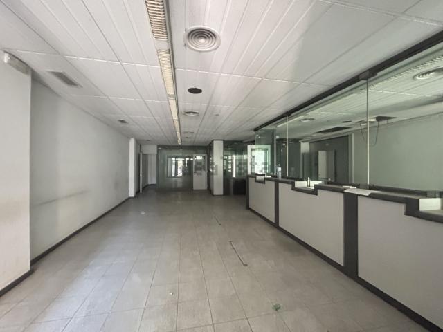 Local Comercial en venta en Viladecans, Baix Llobregat