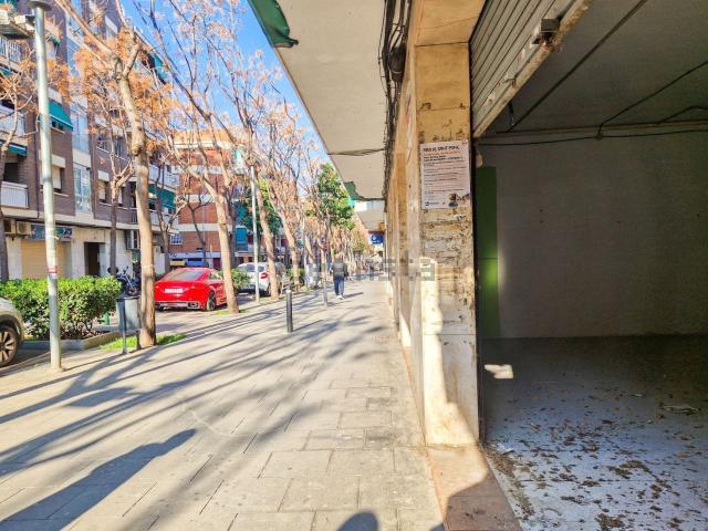Local Comercial en venta en Viladecans, Baix Llobregat