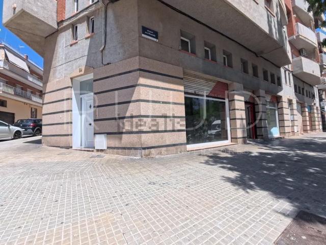Local Comercial en venta en Viladecans, Baix Llobregat