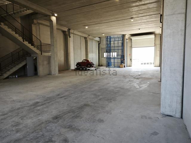 Nave en venta en Vilamalla, Girona