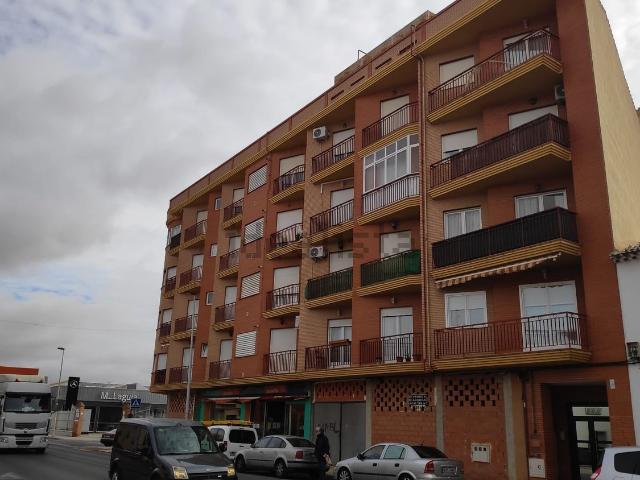 Local Comercial en venta en Villarrobledo