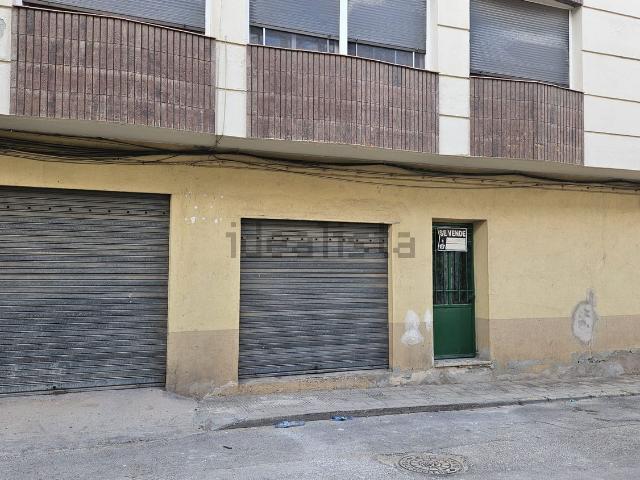 Local Comercial en venta en Villarrobledo, Albacete