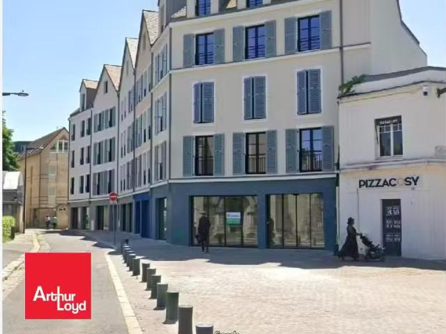 Local Commercial location à Chartres, Eure-et-Loir