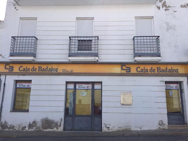 Local Comercial en venta en Valencia De Las Torres