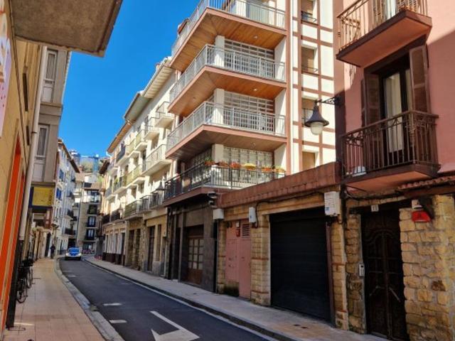 Local Comercial en venta en Alde Zaharra, Zarautz