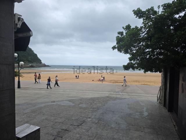 Local Comercial en venta en Alde Zaharra, Zarautz