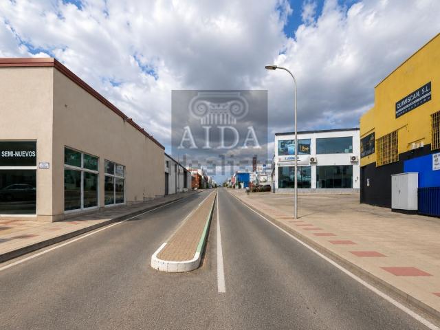 Nave en venta en Urbanización Puerto Estepona (Seghers), Costa del Sol Occidental