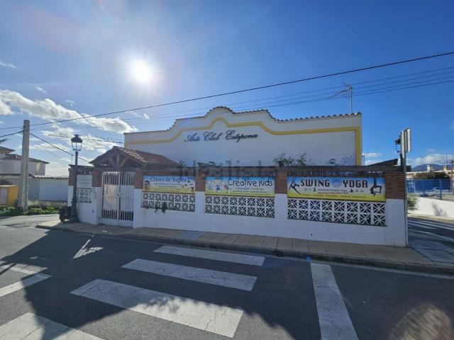 Local Comercial en venta en Barriada Islas Canarias, Costa del Sol Occidental