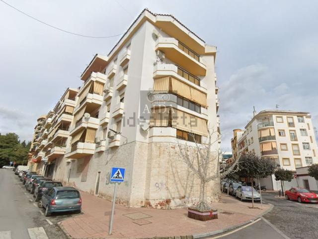 Local Comercial en venta en Barriada Islas Canarias, Costa del Sol Occidental