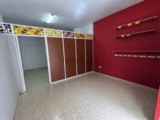 Local Comercial en venta en Barriada Islas Canarias, Costa del Sol Occidental