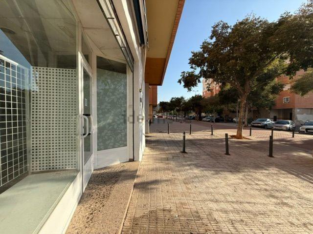 Local Comercial en alquiler en Grup Sant Joaquim, la Plana Alta