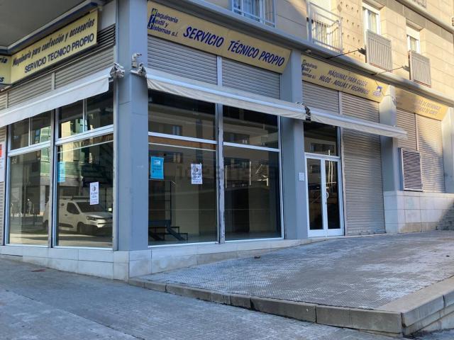 Local Comercial en alquiler en Zona Esportiva, Vallès Occidental