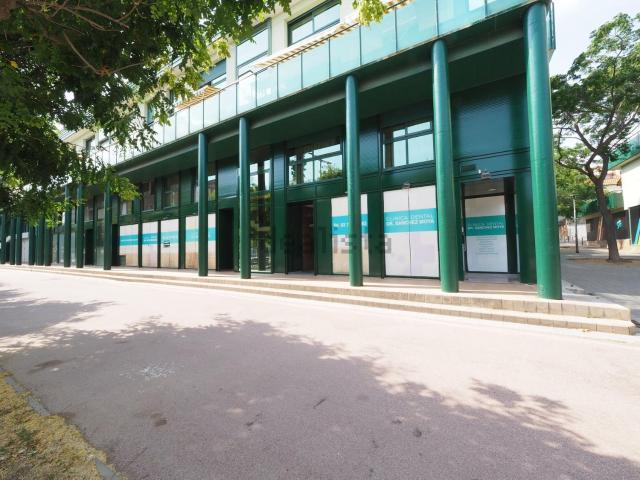 Local Comercial en venta en Poble Nou - Zona Esportiva, Terrassa
