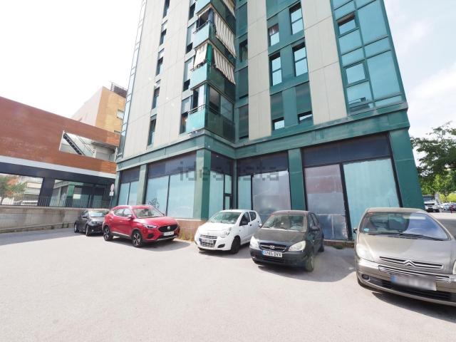 Local Comercial en venta en Poble Nou - Zona Esportiva, Terrassa