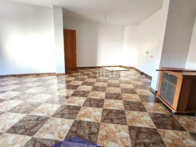 Local Comercial en venta en Zorita, Extremadura