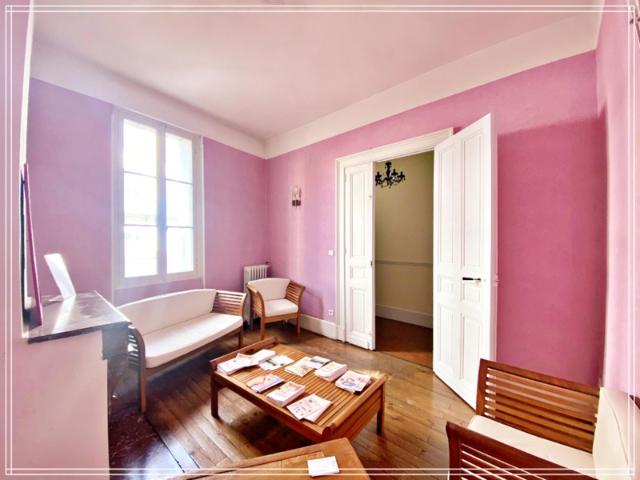 Bureau vente à Agen
