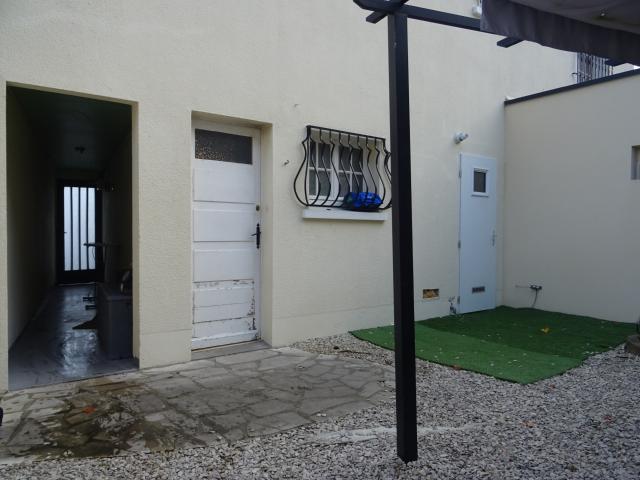 Bureau vente à Résidence des Prés, Sully-sur-Loire