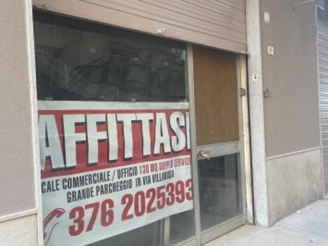 Locale Commerciale in vendita a Enna, Sicilia