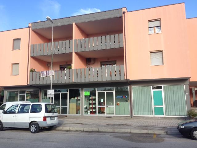 Locale Commerciale in vendita a Unione dei Comuni della Val Vibrata, Martinsicuro