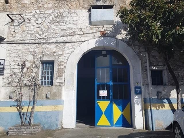 Locale Commerciale in affitto a Ariano Irpino, Campania