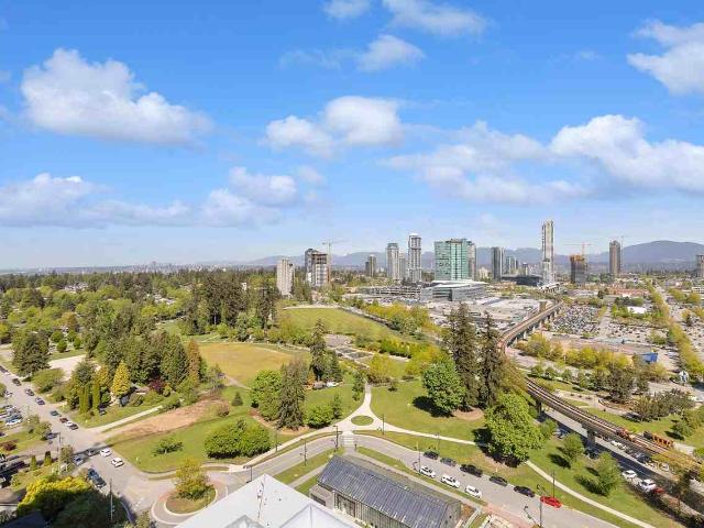 Apartment for rent in Surrey, British Columbia