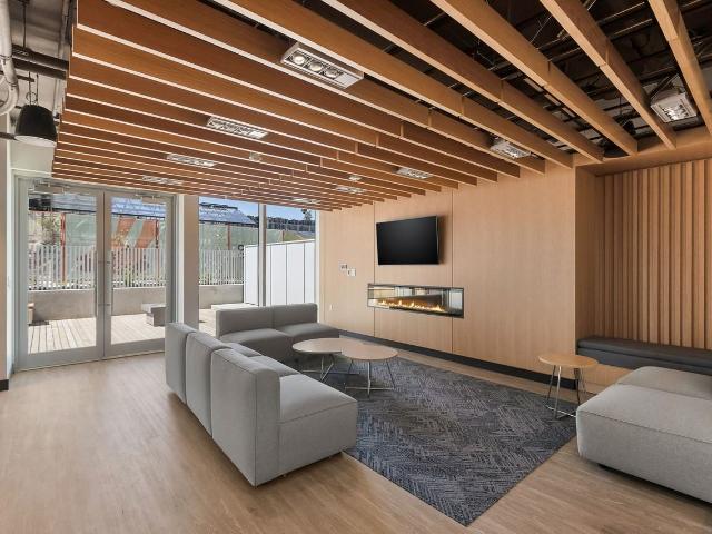 Apartment for rent in Surrey, British Columbia