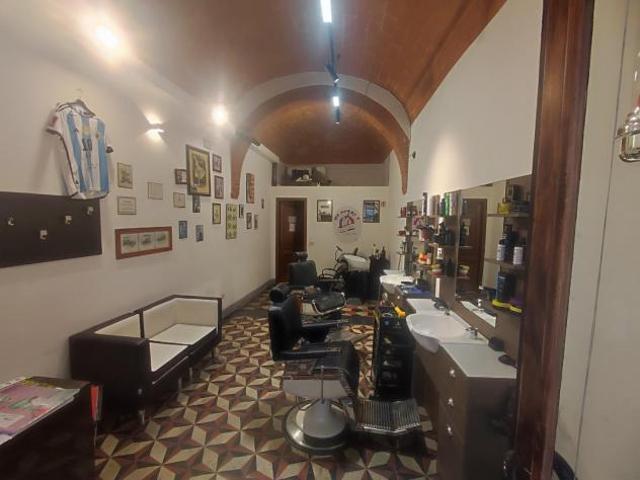 Locale Commerciale in affitto a Peccioli, Toscana