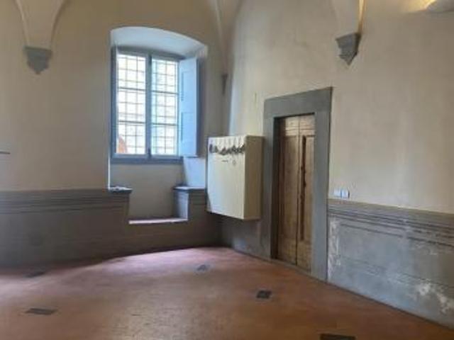 Locale Commerciale in vendita a San Pantaleo, Pistoia
