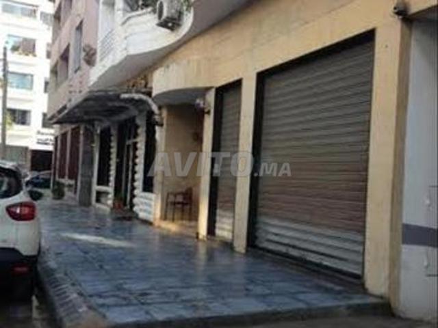 Local commercial vente à Anfa, Gharb-Chrarda-Beni Hssen