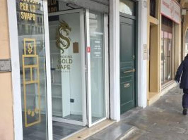 Locale Commerciale in affitto a San Giuseppe, Padova
