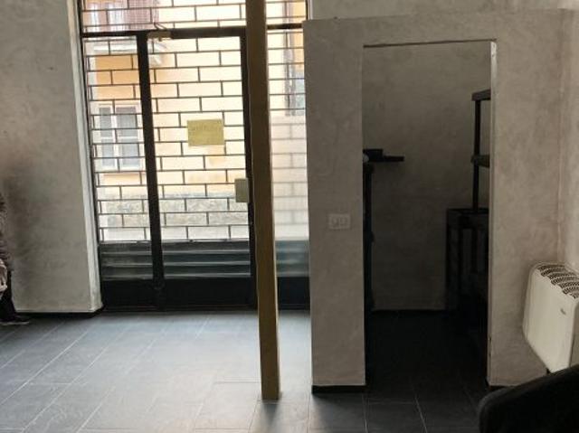 Locale Commerciale in vendita a Piemonte, Alessandria