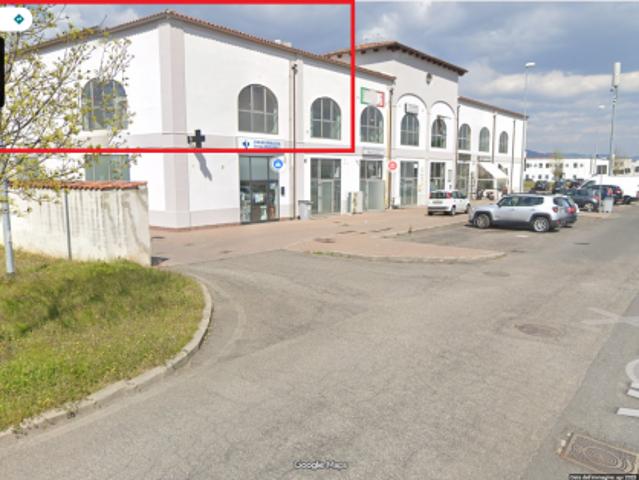 Locale Commerciale in affitto a Marciano Della Chiana, Toscana