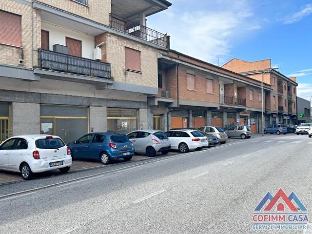 Locale Commerciale in vendita a Castelliri, Lazio