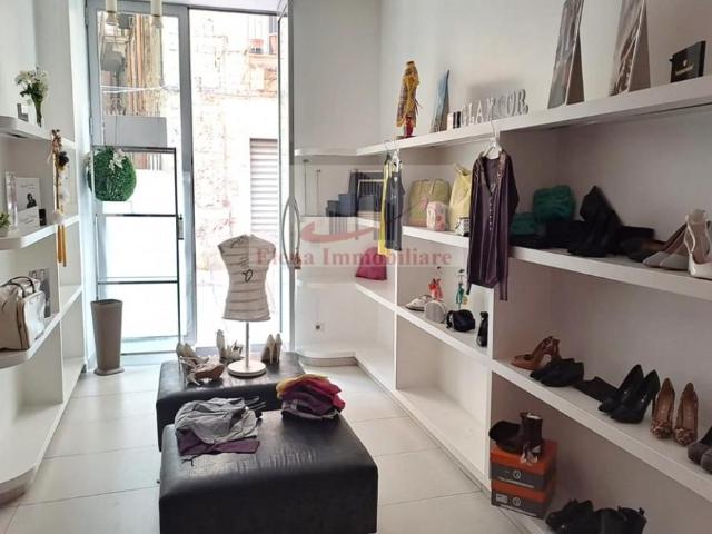 Locale Commerciale in affitto a Alcamo, Sicilia