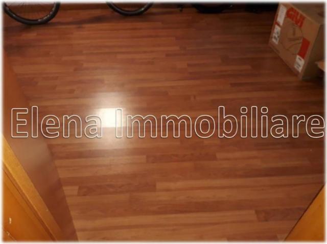 Locale Commerciale in affitto a Alcamo, Sicilia