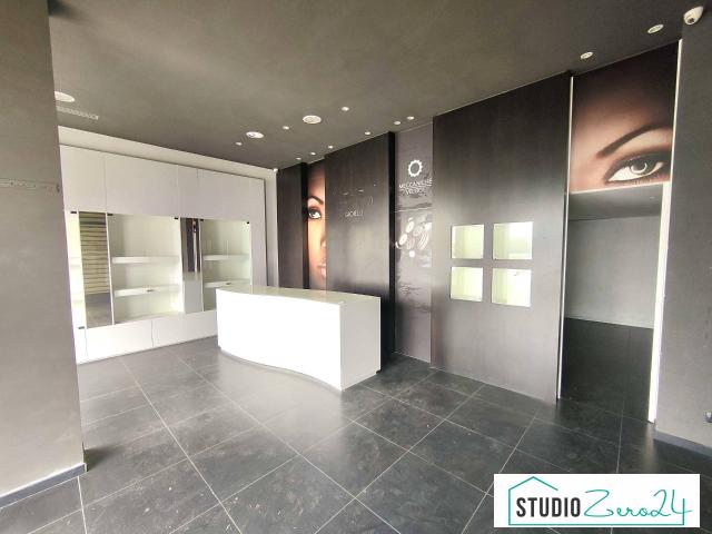 Locale Commerciale in affitto a Amelia, Umbria