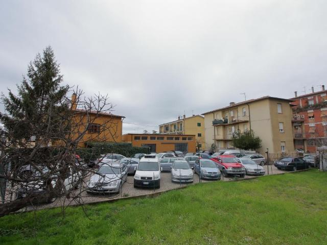 Locale Commerciale in affitto a Amelia, Umbria