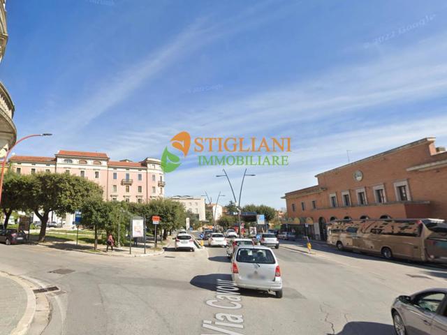 Locale Commerciale in affitto a Campobasso, Molise