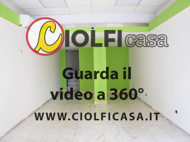Locale Commerciale in affitto a San Silvestro, Cassino