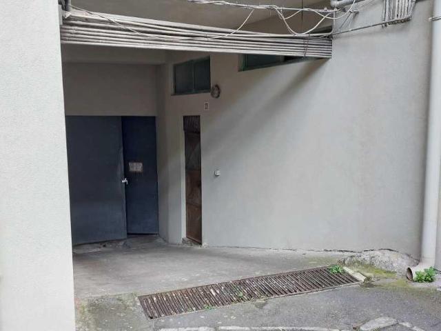 Locale Commerciale in affitto a Monte Po-Nesima-San Leone-Rapisardi, Catania