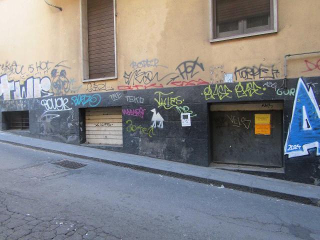 Locale Commerciale in affitto a Centro storico, Catania